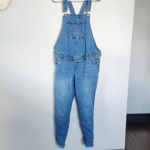 Maternity overalls